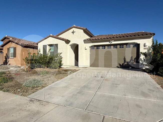 12356 West Wagon Wheel Drive, Glendale, AZ 85307 photo 2
