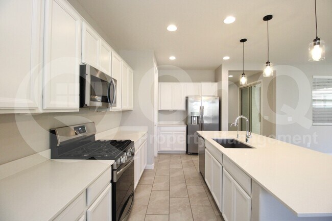 12356 West Wagon Wheel Drive, Glendale, AZ 85307 photo 5