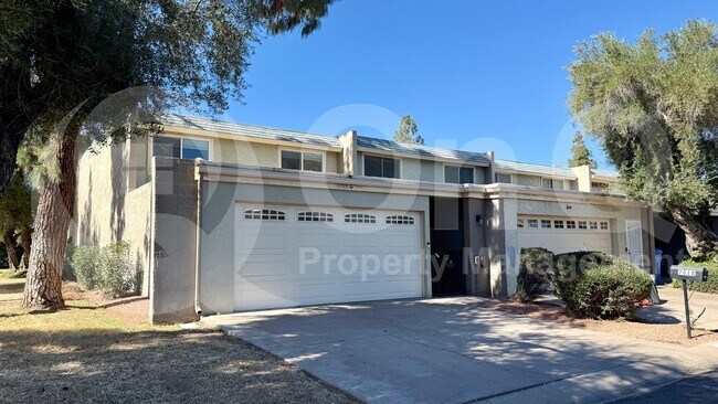 7618 N 19th Dr Phoenix, AZ 85021 photo 2
