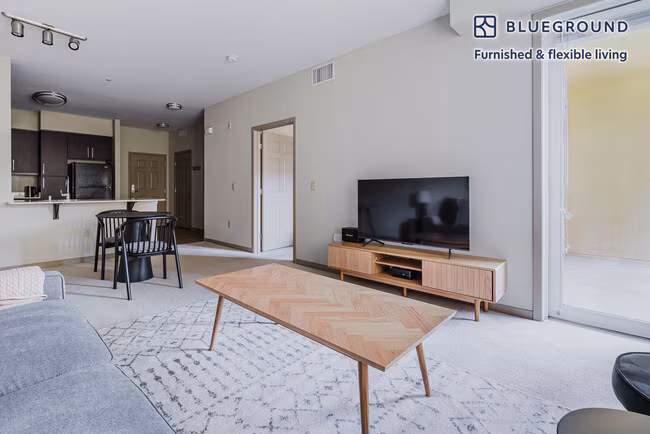 5200 Iron Horse Pkwy Dublin, CA 94568 photo 3