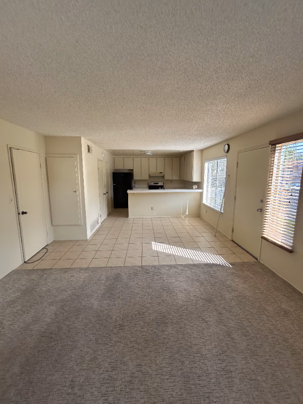 13950 Via Rimini San Diego, CA 92129 photo 2