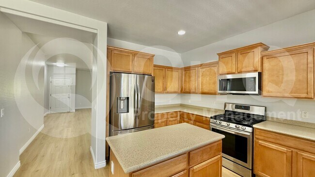 18513 W Mission Ln Waddell, AZ 85355 photo 3