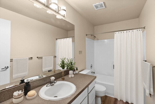Bergen Apartments photo 5