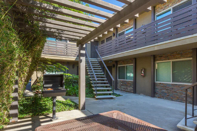 Elan Beachlofts photo 2