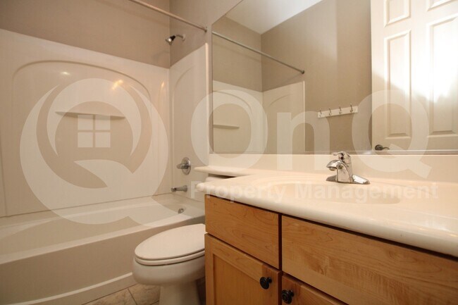 19134 E Lark Dr Queen Creek, AZ 85142 photo 3