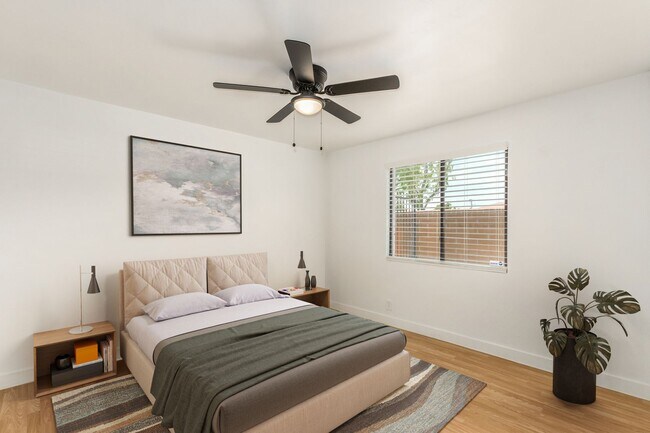 1231 E Thomas Rd Phoenix, AZ 85014 photo 2