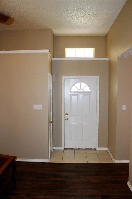 24 Atlantic Avenue, Midlothian, TX 76065 photo 2