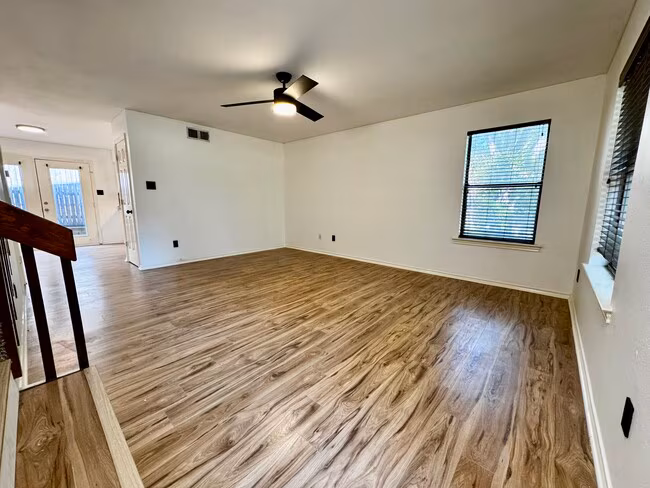 2058 Owasso Street, Fort Worth, TX 76107 photo 5