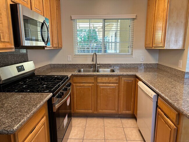 707 Henrietta Avenue, Sunnyvale, CA 94086 photo 5