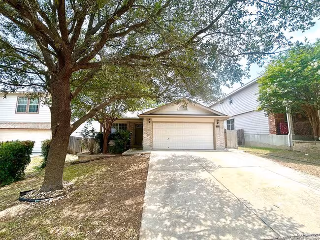 1914 Owlwolf Creek San Antonio, TX 78245 photo 2