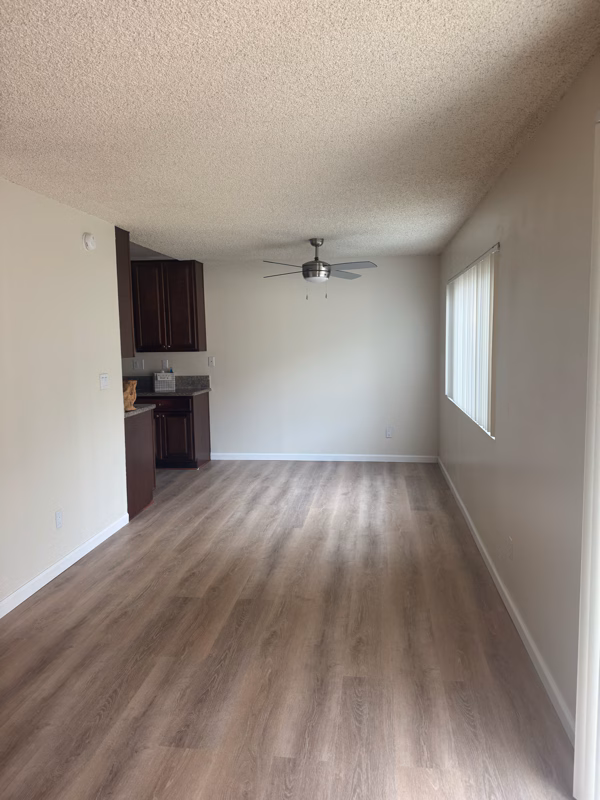 986 5th Ave Chula Vista, CA 91911 photo 2