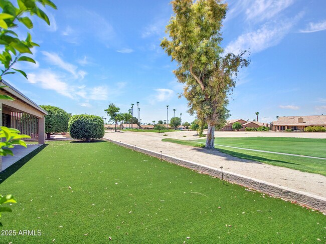 9343 W Escuda Dr Peoria, AZ 85382 photo 5