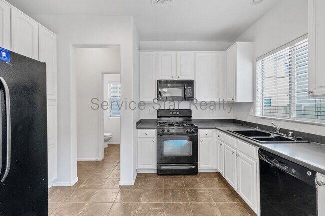 2530 N 148th Dr Goodyear, AZ 85395 photo 5