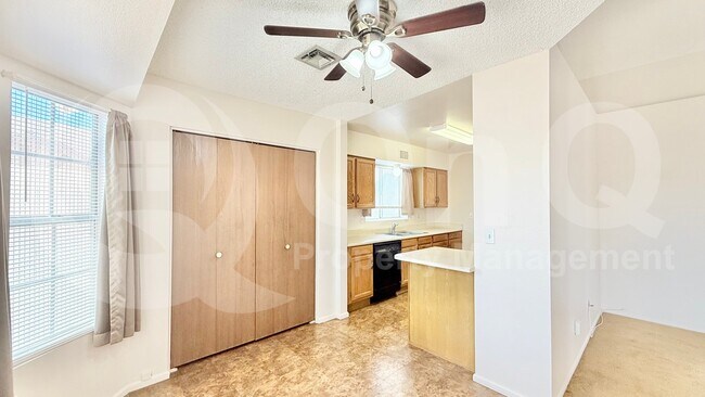 1055 N Recker Rd Mesa, AZ 85205 photo 5