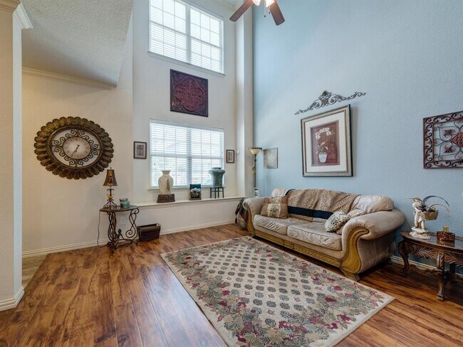 2937 Peyton Brook Drive, Fort Worth, TX 76137 photo 5