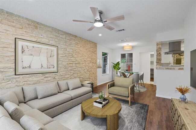 2616-2618 Audubon Pl Austin, TX 78741 photo 4