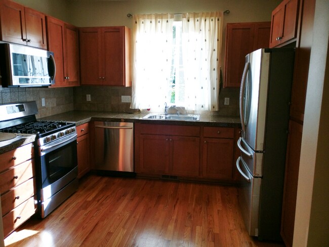 8729 233rd Place Northeast, Redmond, WA 98053 photo 3
