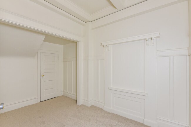 1024 Bush St San Francisco, CA 94109 photo 5