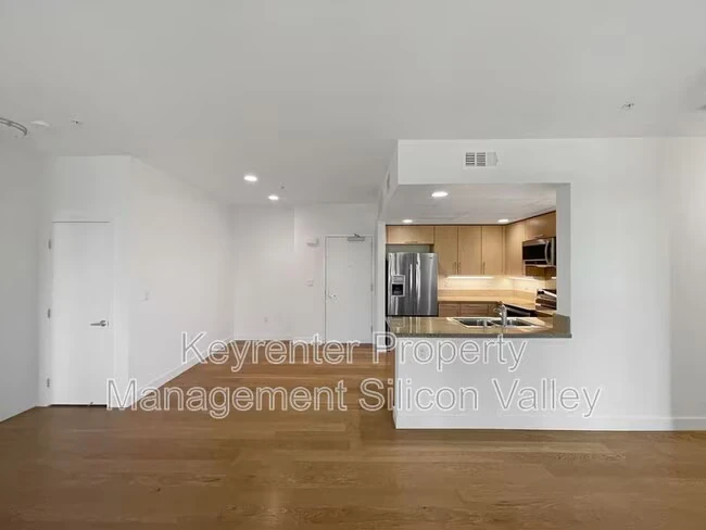 88 Bush St San Jose, CA 95126 photo 4