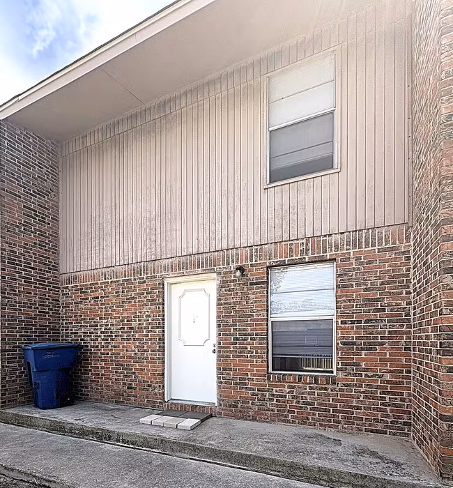 402 S 2nd St Copperas Cove, TX 76522 photo 3