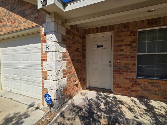 4009 Cambridge Dr Killeen, TX 76549 photo 2