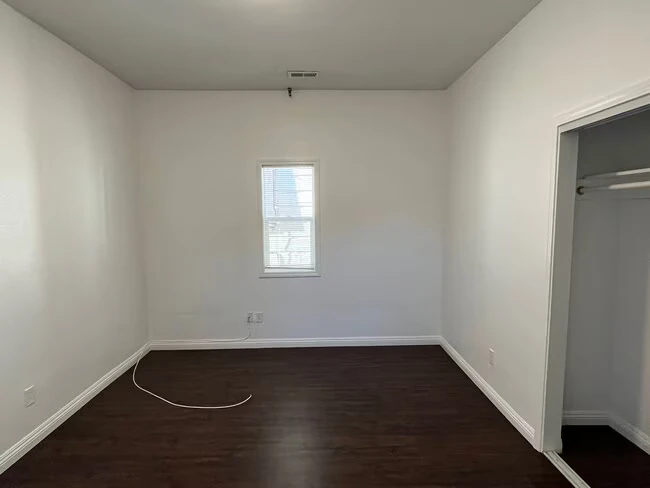 3136 Union St Oakland, CA 94608 photo 5