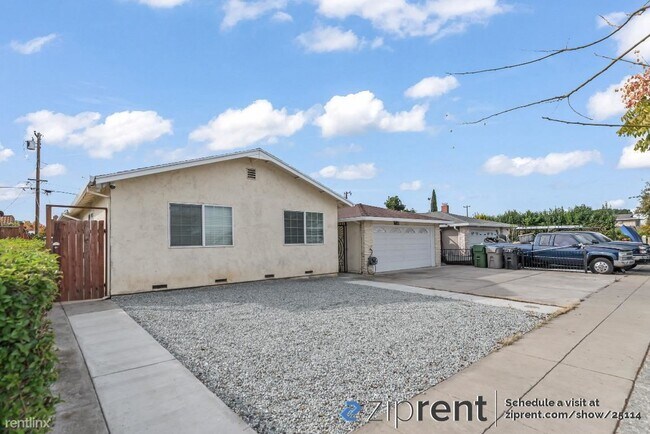 1935 Kinross Way San Jose, CA 95122 photo 2