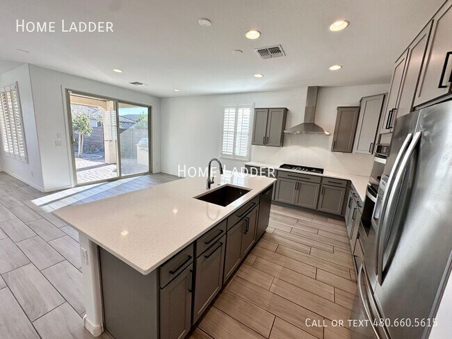 22833 E Marsh Rd Queen Creek, AZ 85142 photo 4