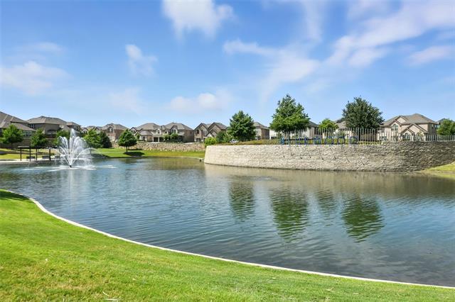 940 Azure Lane, Celina, TX 75009 photo 3