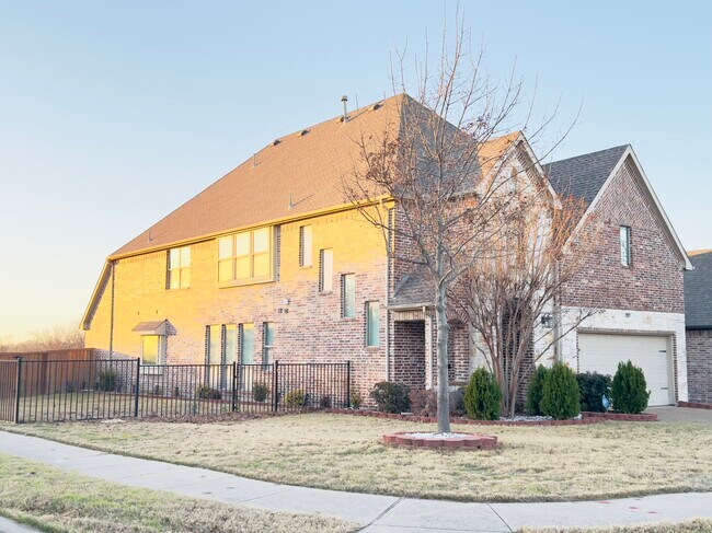 7603 Bridge Water Cir Frisco, TX 75034 photo 2