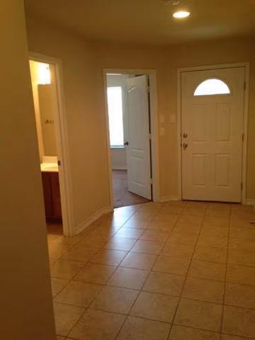 5845 Pinebrook Dr The Colony, TX 75056 photo 2