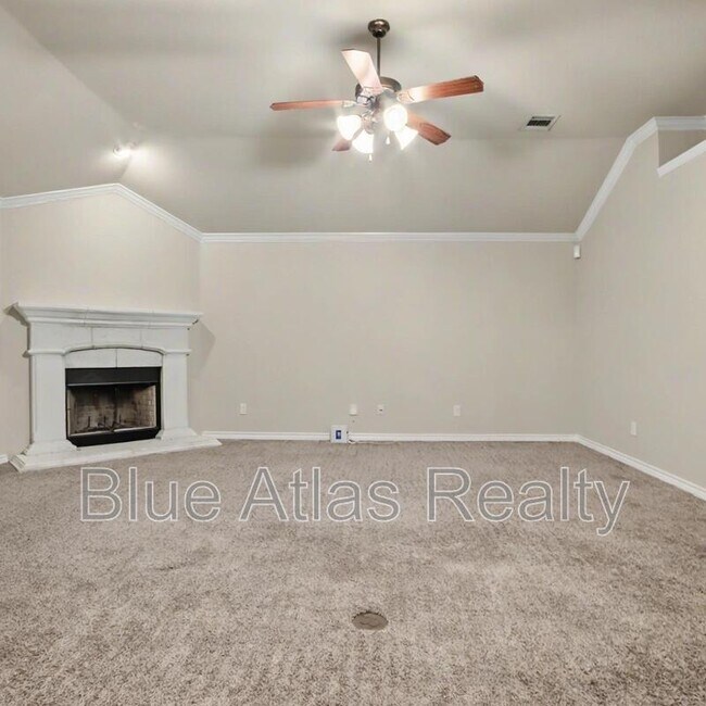 6164 Texas Shiner Dr Fort Worth, TX 76179 photo 3