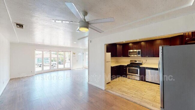 6132 Pembroke Dr San Diego, CA 92115 photo 4