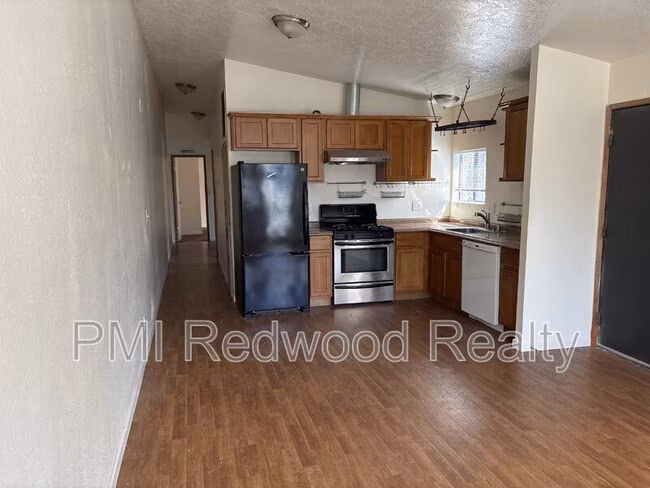 4915 Shattuck Avenue, Oakland, CA 94609 photo 3