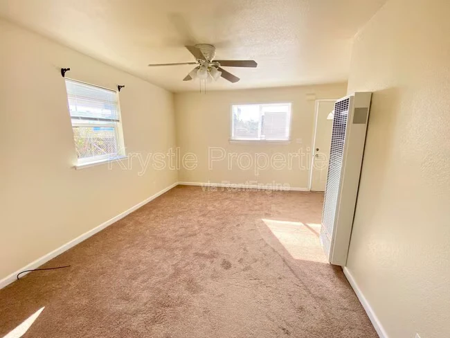 544 Porter St Vallejo, CA 94590 photo 5