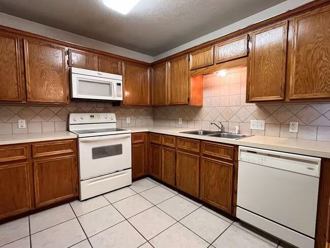 5102 Heather Ln Killeen, TX 76549 photo 3