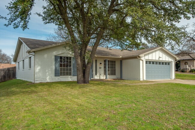 2311 Blackhaw Ct Arlington, TX 76015 photo 4