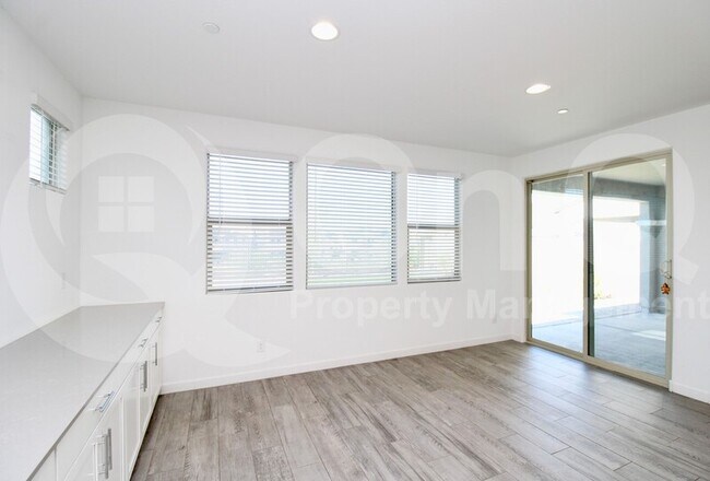 31936 N 125th Ln Peoria, AZ 85383 photo 5
