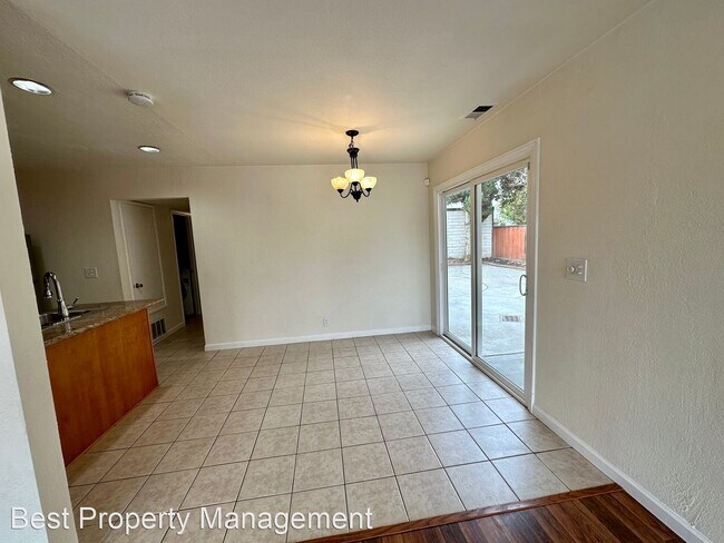 32949 Lake Mead Drive, Fremont, CA 94555 photo 4
