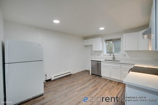 7613 9th Avenue Court East, Tacoma, WA 98404 photo 4