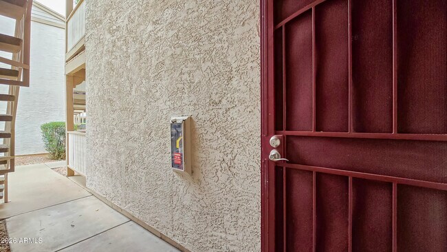 616 S Hardy Dr Tempe, AZ 85281 photo 5