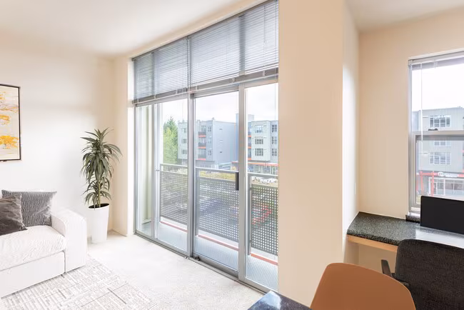 Saffron Apartments photo 3