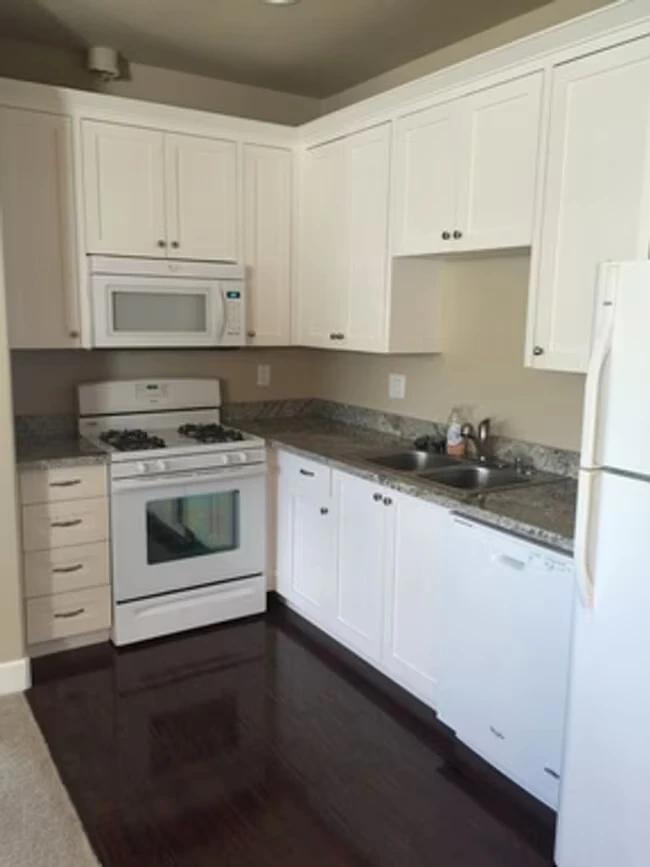 1938 Terry Rd Santa Rosa, CA 95403 photo 4
