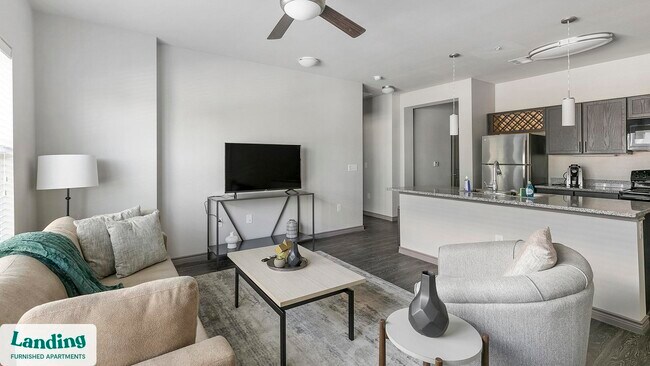650 S Main St Fort Worth, TX 76104 photo 4