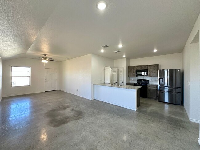 5814 Harriet Tubman Ave Killeen, TX 76543 photo 4