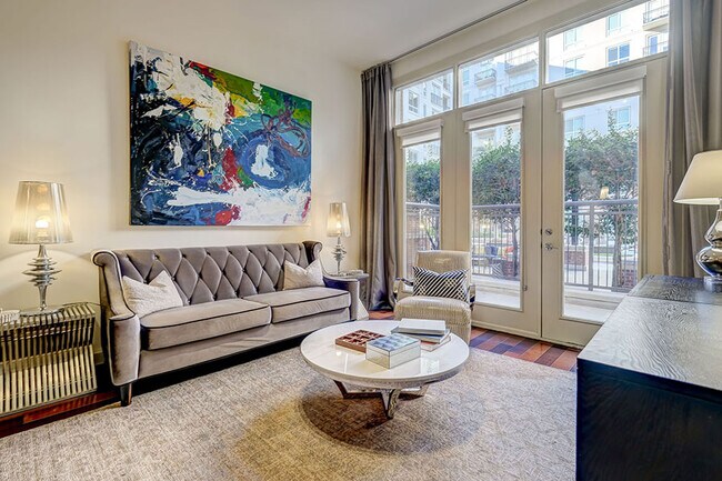 3099 Yorktown Street, Houston, TX 77056 photo 5