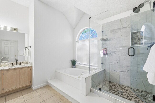 10217 Napa Valley Dr Frisco, TX 75035 photo 4