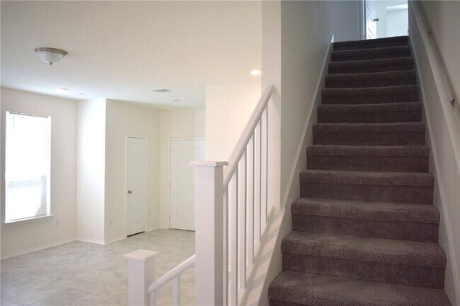 6412 Carriage Pines Dr Austin, TX 78617 photo 5