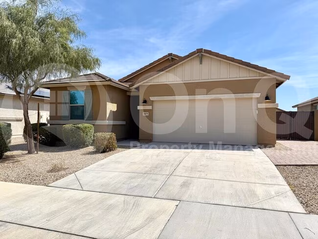 18079 W Carlota Ln Surprise, AZ 85387 photo 2