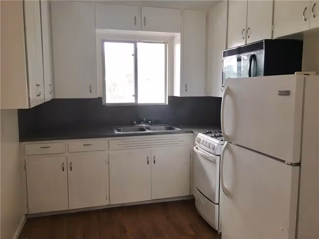 Tower View Apartments photo 5